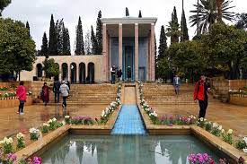 تور شیراز از همدان